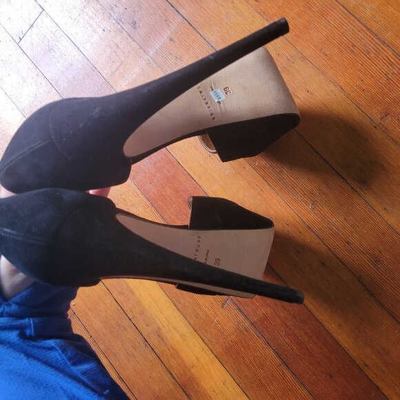 Brian Atwood Suede Black Gold Peeptoe Tribeca, Italian 39 - Picture 8 of 12